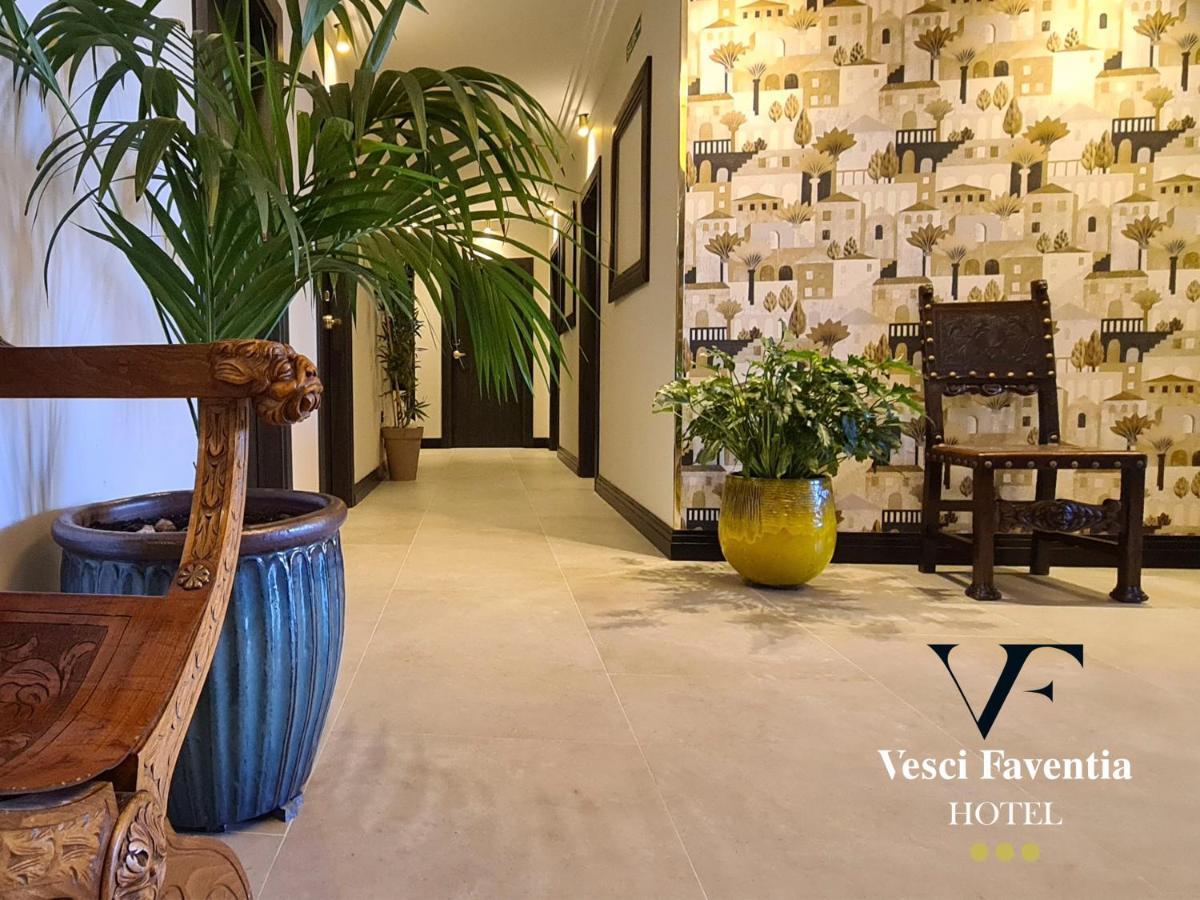 Vesci Faventia Hotel Huétor-Tájar Eksteriør billede